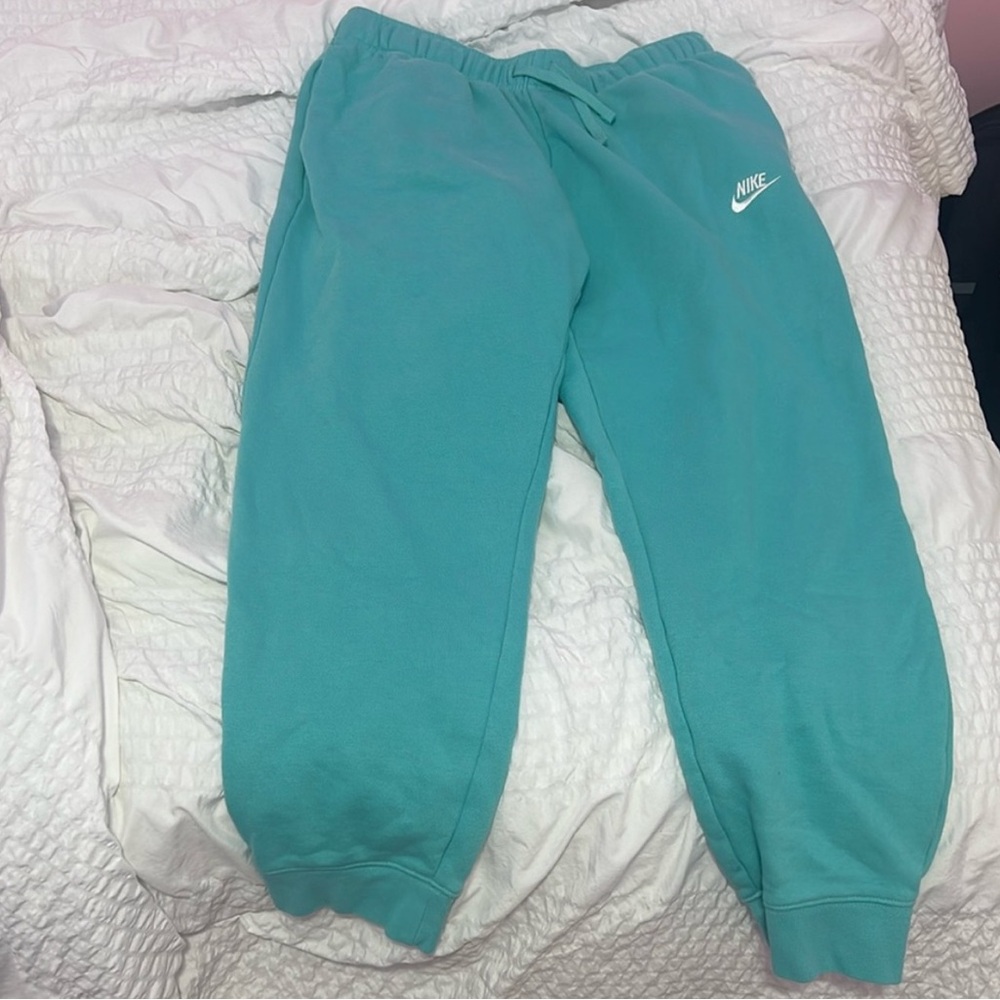 Nike womens Teal Sweatpants